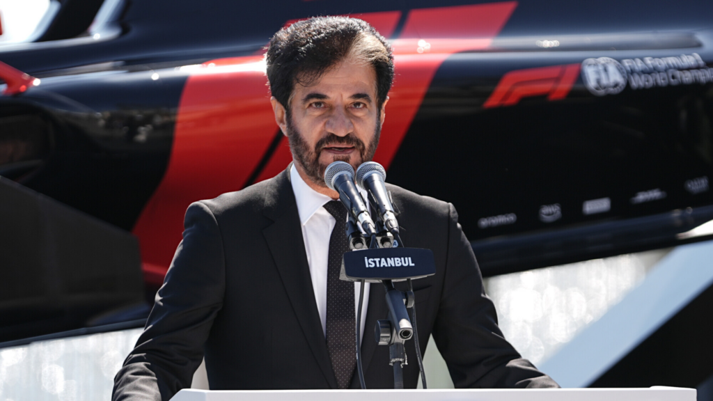 В FIA предложили отказаться от клиентских двигателей в Формуле 1
