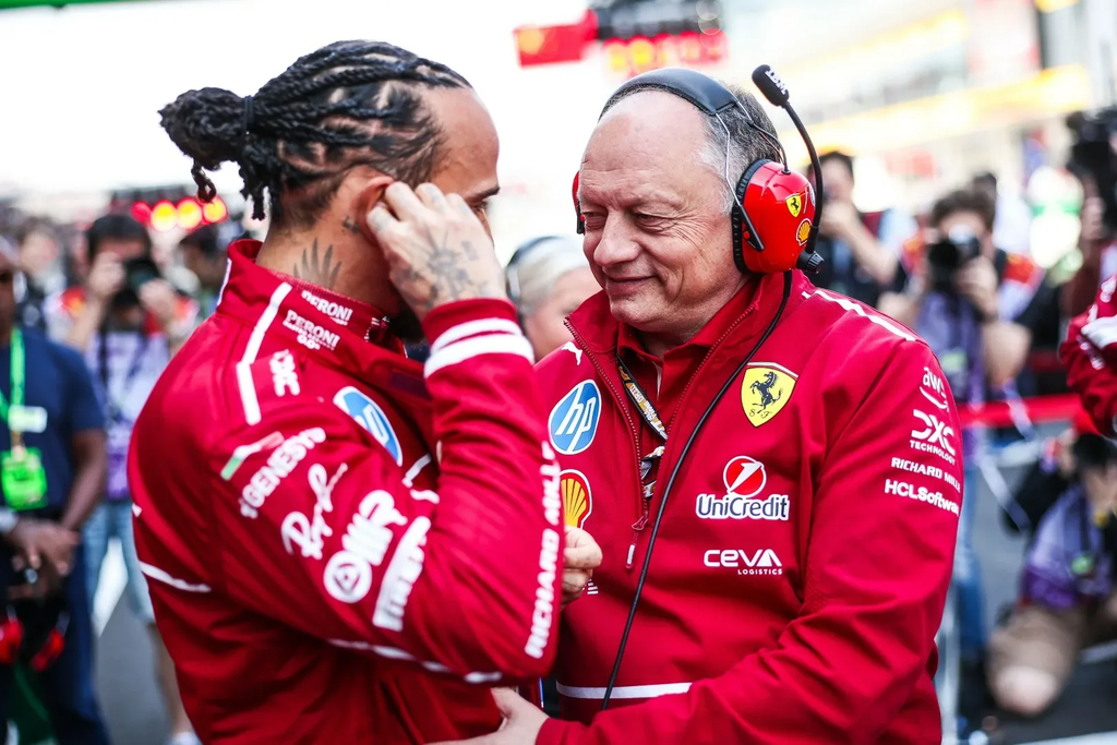 Вассер рассказал, как Хэмилтон изменил работу Ferrari